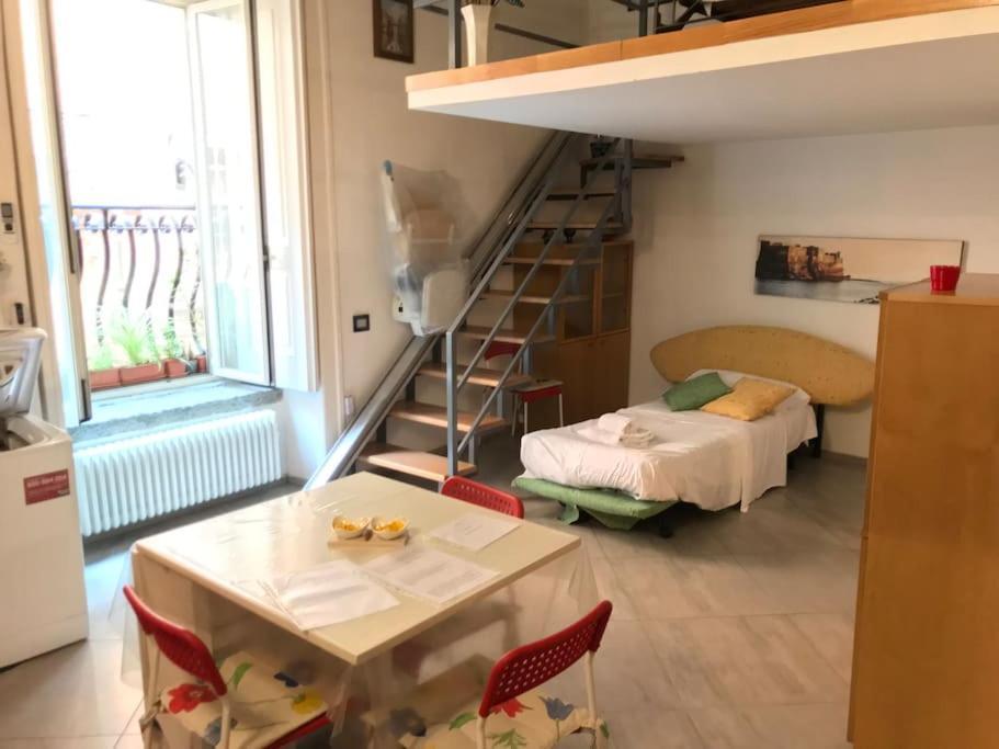 Appartamento Casa Vacanza Trinita Napoli Esterno foto